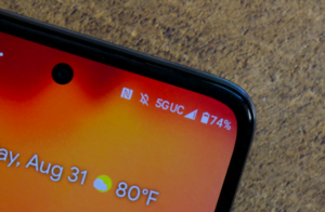 5G UC logo on your phone